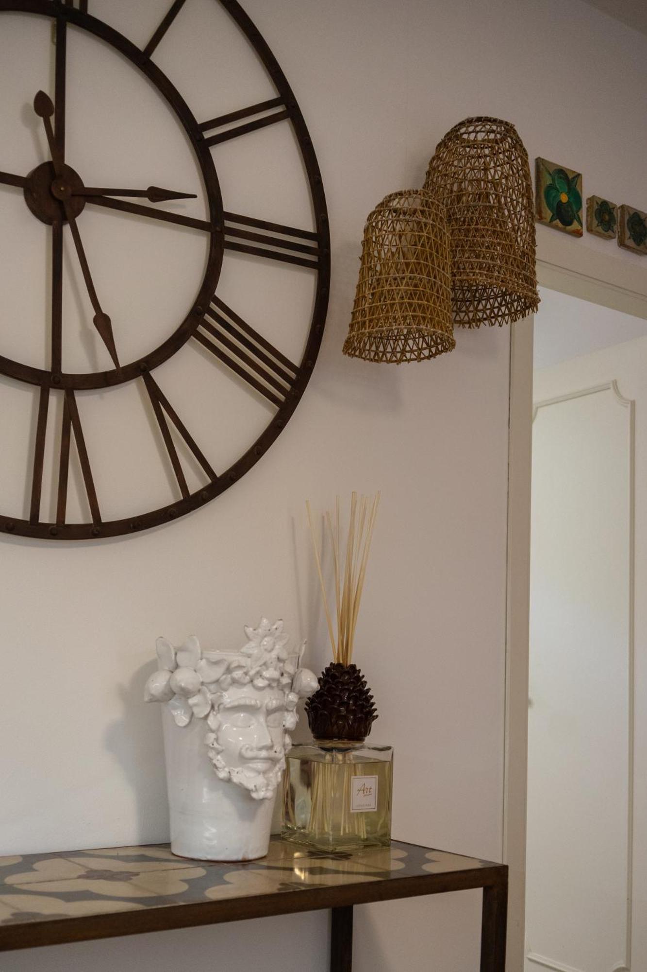 Guest House Antichi Ulivi モンデッロ エクステリア 写真
