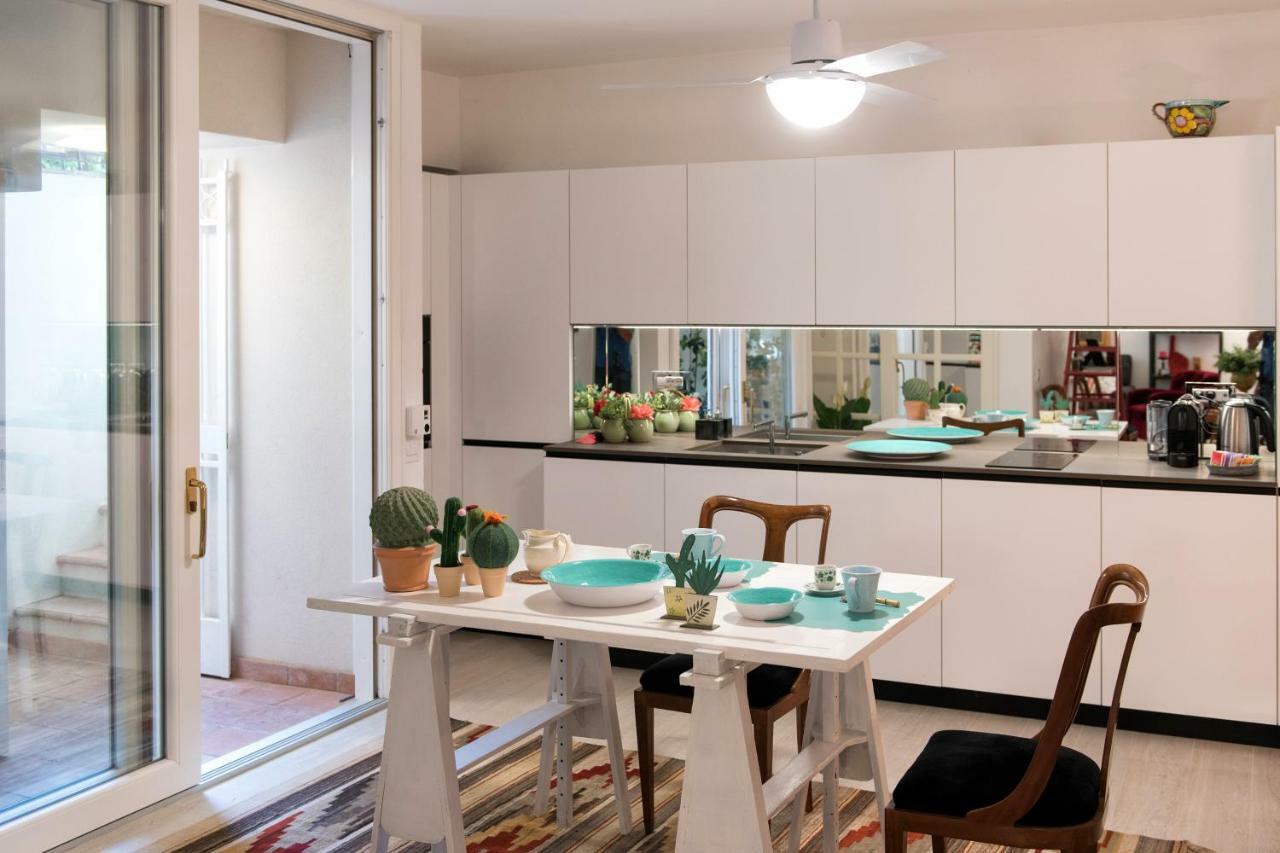 Guest House Antichi Ulivi モンデッロ エクステリア 写真